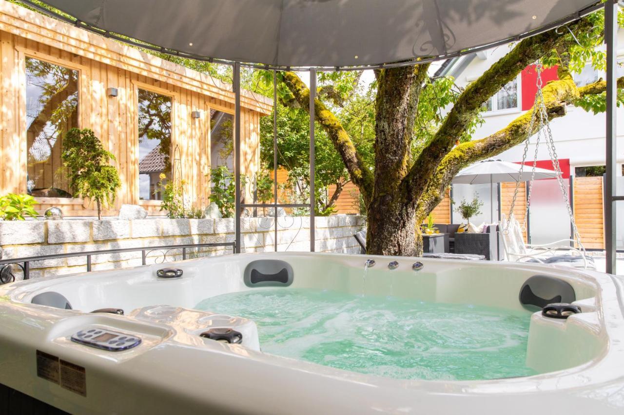 Chalet Vitaspa - Whirlpool & Sauna Privatspa ペグニッツ エクステリア 写真