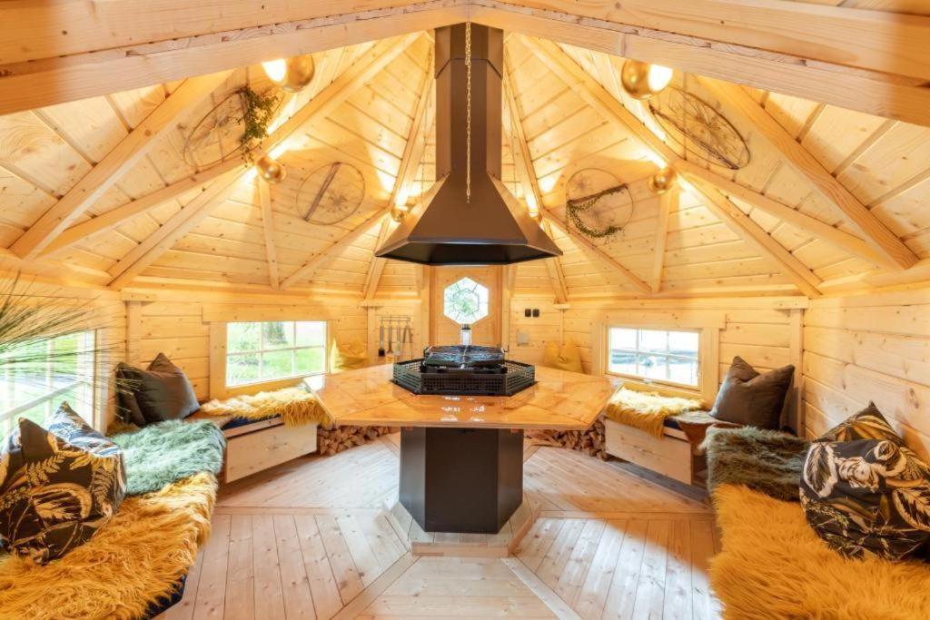 Chalet Vitaspa - Whirlpool & Sauna Privatspa ペグニッツ エクステリア 写真